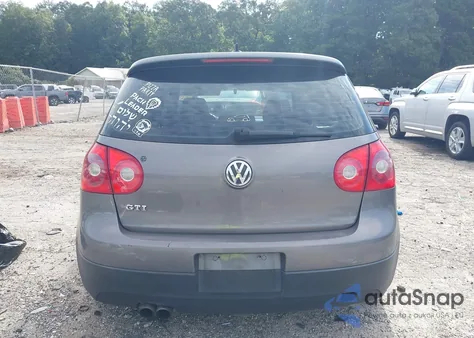 2008 Volkswagen Gti 2-Door z USA, uszkodzony, nr VIN WVWEV71K68W044352